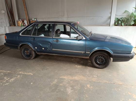 VOLKSWAGEN SANTANA 2.0 GLS 8V ÁLCOOL 4P AUTOMÁTICO